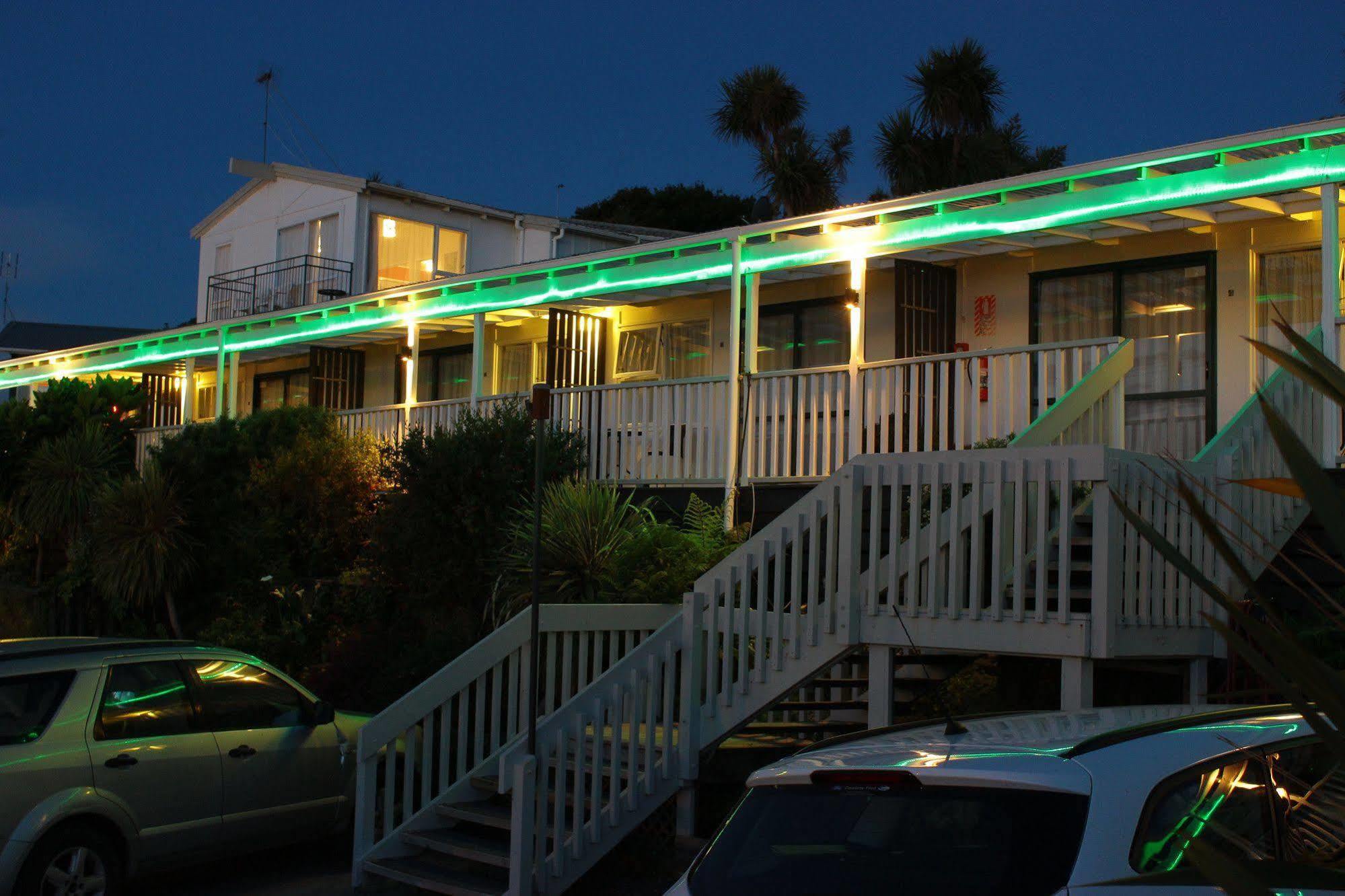 Te Awa Motel Whanganui Bagian luar foto