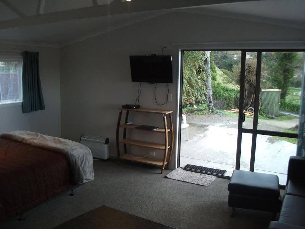 Te Awa Motel Whanganui Bagian luar foto